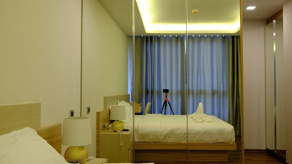 Peak Tower In Phatumnak Pattaya Esterno foto